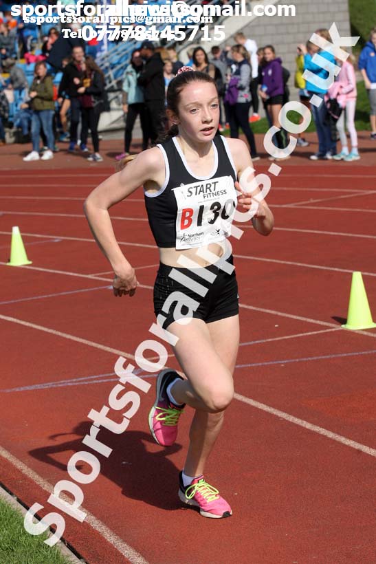 Girls under-13s  Northern 3 Stage Road Relay, SportsCity, Manchester. Photo: David T. Hewitson/Sports for All Pics